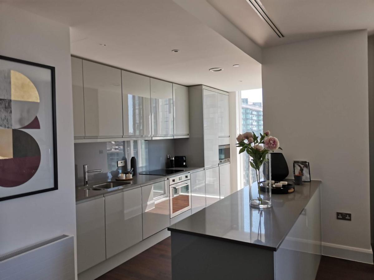 Charles Hope Canary Wharf South Quay Londyn Zewnętrze zdjęcie